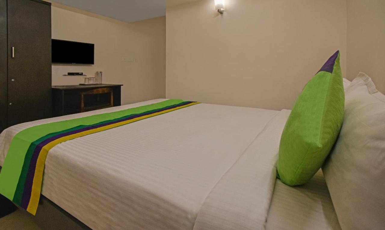 Отель Treebo Samhaar Residency Thoraipakkam Ченнаи Экстерьер фото