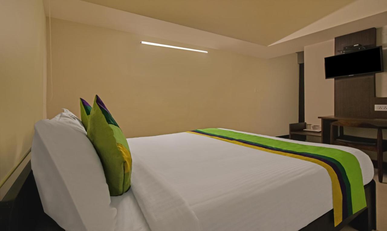 Отель Treebo Samhaar Residency Thoraipakkam Ченнаи Экстерьер фото